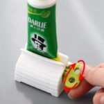 Toothpaste Squeezer, Set Of 4 Rolling Toothpaste Squeezer
