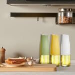 600ml Auto-Close Oil Dispenser - Leakproof Glass Bottle with Non-Drip Spout - MySmartiee - Image 4