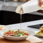 600ml Auto-Close Oil Dispenser - Leakproof Glass Bottle with Non-Drip Spout - MySmartiee - Image 3
