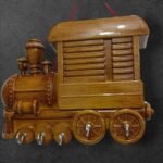 Train Engine Key Holder Stand, Antique Plastic Key Holder for Home & Office - Image 2