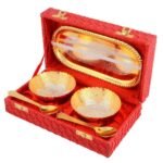 Golden
  Plate, 2 Bowl & 2 Spoon Royal Gift Set